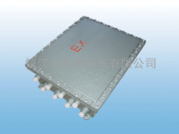 鋁(lü)合金防(fang)爆接線(xian)箱