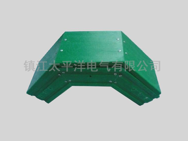 玻璃(li)鋼垂直(zhi)上彎通(tong)