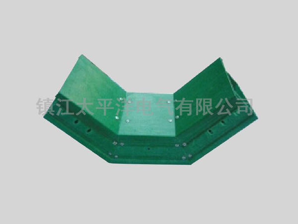 玻璃(li)鋼垂直(zhi)下彎通(tong)