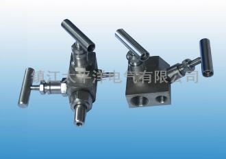 儀(yi)表閥(fa)門采(cai)用的(de)是什(shi)麽調(diao)節器(qi)