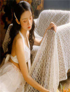趴下皮带write as-铃木里美