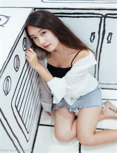 《保险公司推销女》-小则玛利亚
